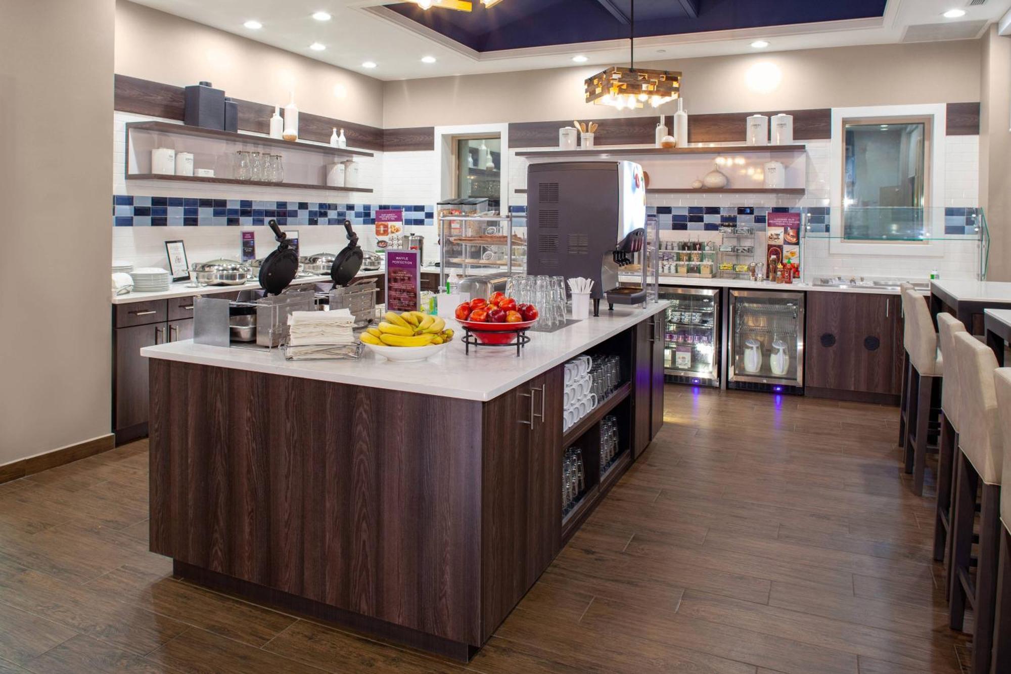 Residence Inn By Marriott Virginia Beach Oceanfront Exterior photo